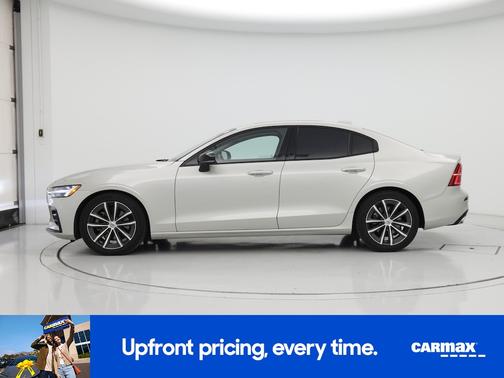 2022 Volvo S60 B5 Inscription