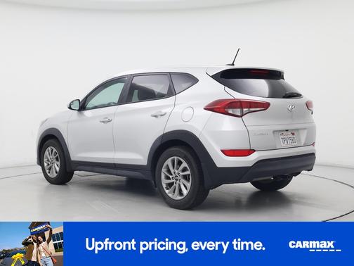 Silver 2016 Hyundai TUCSON SE