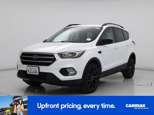 White 2019 Ford Escape SE