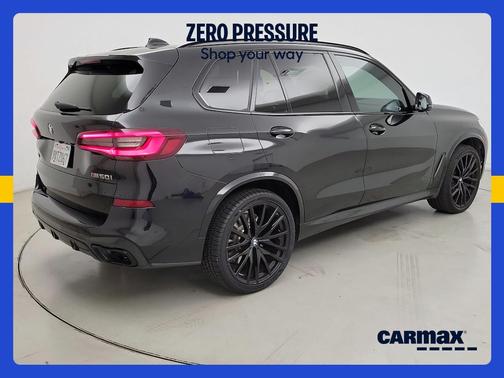 Black 2021 BMW X5 M50i