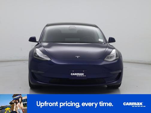 Blue 2022 Tesla Model 3