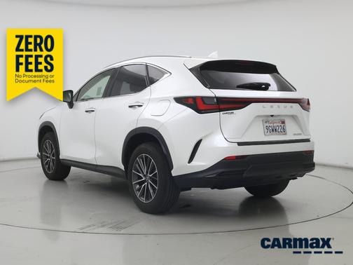 White 2024 Lexus NX 250
