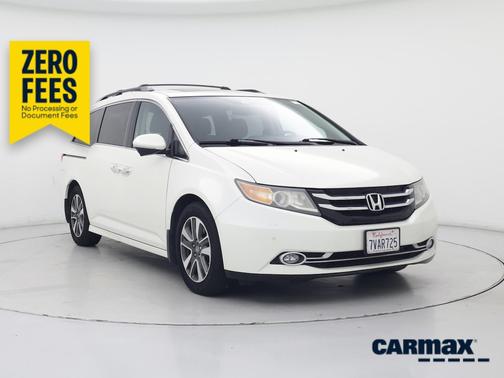 White 2014 Honda Odyssey Touring
