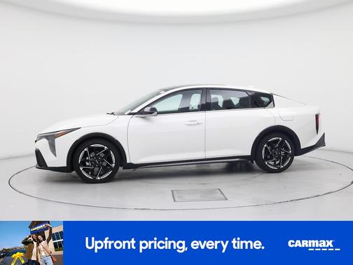 White 2025 Kia K4 GT-Line