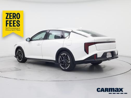 White 2025 Kia K4 GT-Line