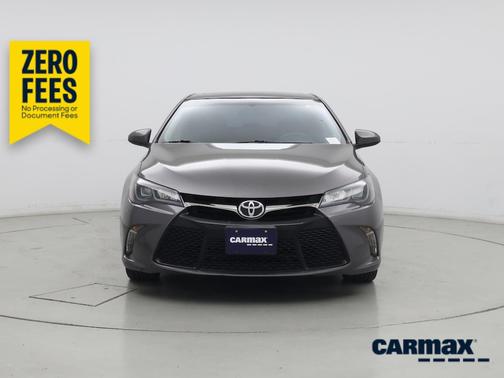 Gray 2017 Toyota Camry XSE
