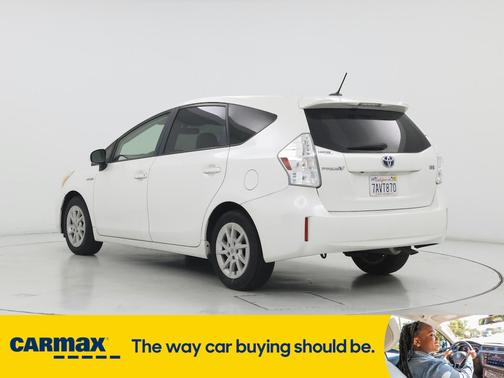 2013 Toyota Prius v Three
