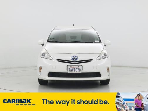 2013 Toyota Prius v Three