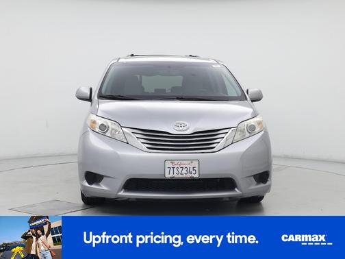 2016 Toyota Sienna LE