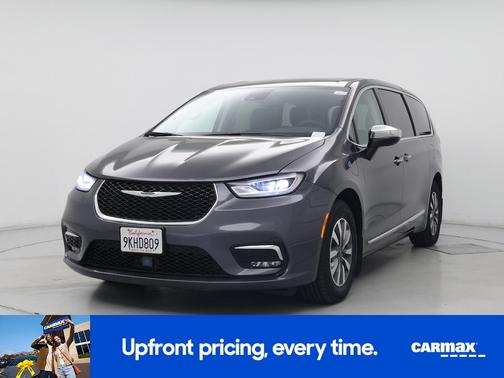 2023 Chrysler Pacifica Hybrid Limited