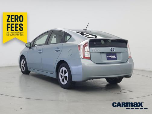 Green 2015 Toyota Prius Three