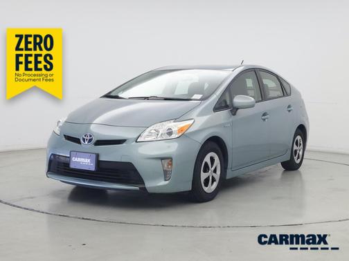 Green 2015 Toyota Prius Three