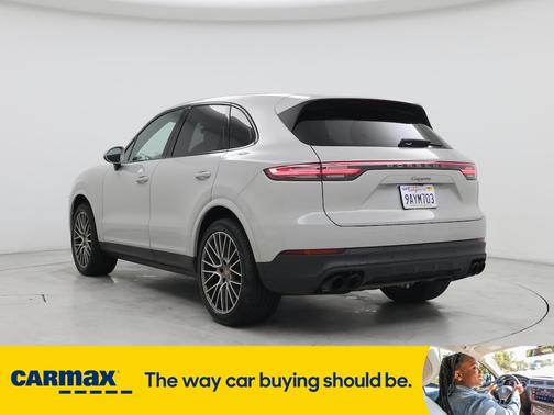 2023 Porsche Cayenne Platinum