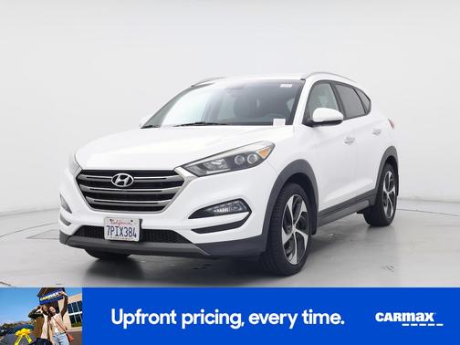 White 2016 Hyundai TUCSON Limited
