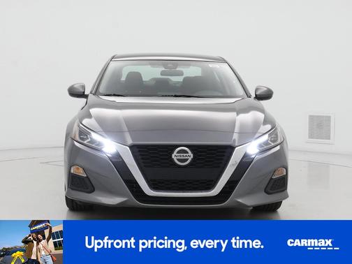 2022 Nissan Altima SV