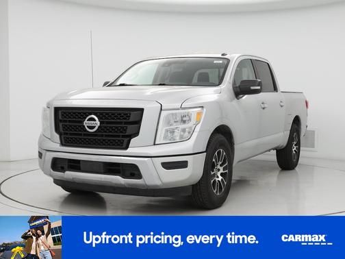 2020 Nissan Titan SV