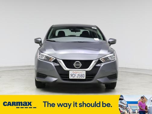 2022 Nissan Versa SV