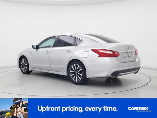 Silver 2016 Nissan Altima SV
