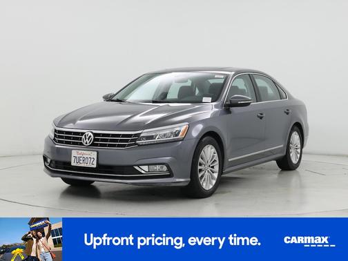 2016 Volkswagen Passat SE
