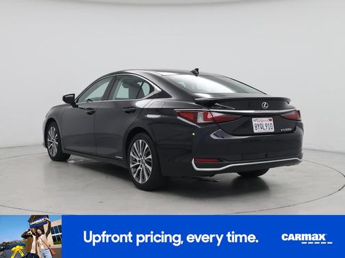 2021 Lexus ES 300h Luxury