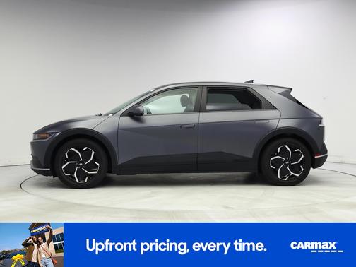 Gray 2022 Hyundai IONIQ 5 SEL