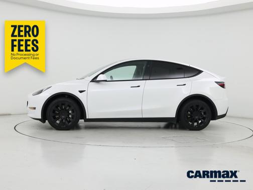 White 2023 Tesla Model Y Long Range