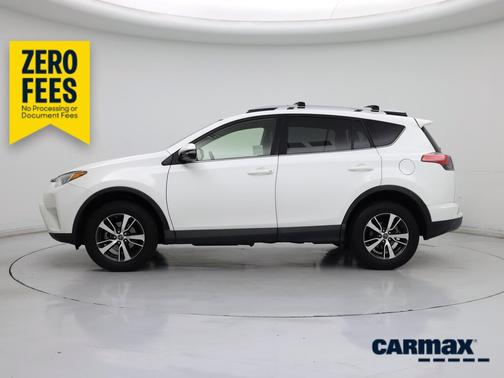 White 2016 Toyota RAV4 XLE