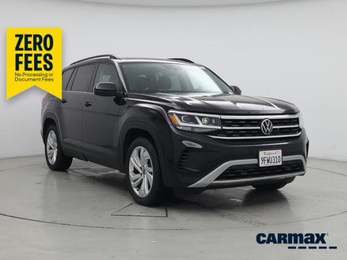 Black 2023 Volkswagen Atlas SE w/Tech