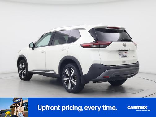 White 2023 Nissan Rogue SL