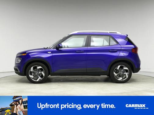 2024 Hyundai VENUE SEL