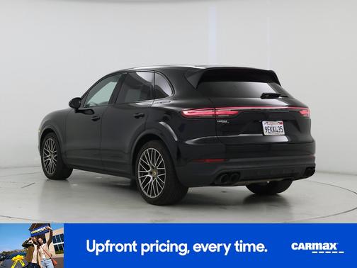 2023 Porsche Cayenne Platinum