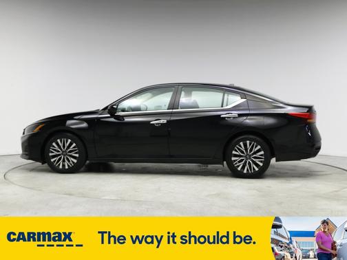 2023 Nissan Altima SV
