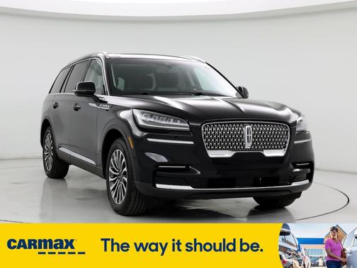 2023 Lincoln Aviator Standard