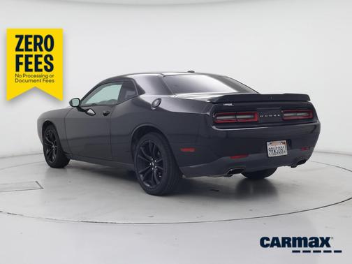 Black 2018 Dodge Challenger SXT