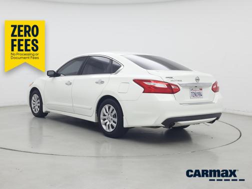 White 2017 Nissan Altima S