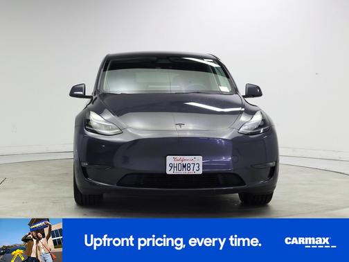Gray 2023 Tesla Model Y Long Range