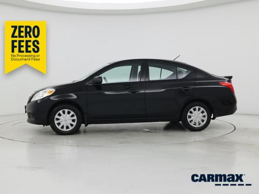 Black 2014 Nissan Versa S