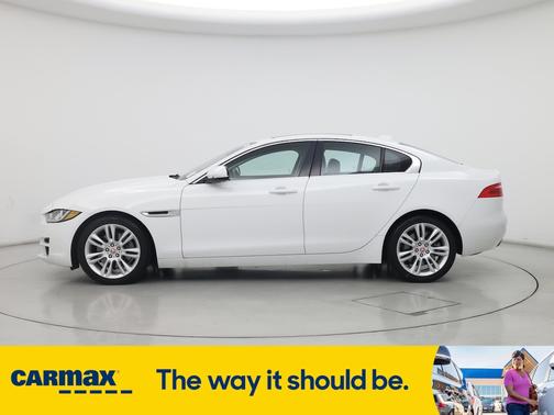 2019 Jaguar XE 25t Premium