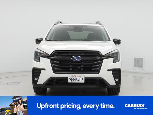White 2023 Subaru Ascent Onyx Edition Limited