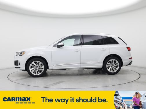 2021 Audi Q7 Premium Plus