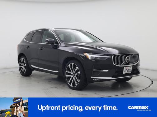 Black 2023 Volvo XC60 B5 Ultimate Bright Theme