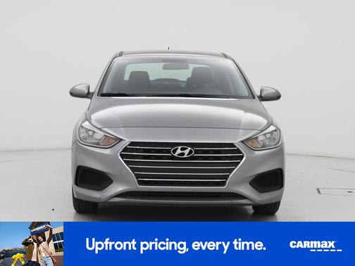 Gray 2021 Hyundai Accent SE