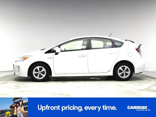 White 2014 Toyota Prius Three