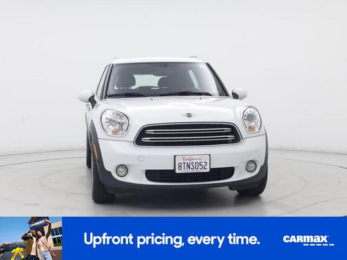 White 2016 MINI Countryman