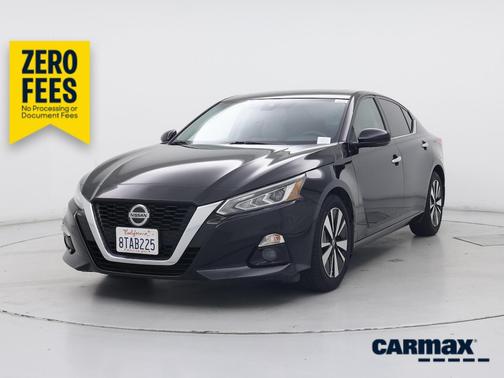 Black 2020 Nissan Altima SL