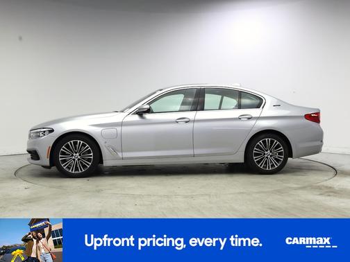 Gray 2019 BMW 530e iPerformance