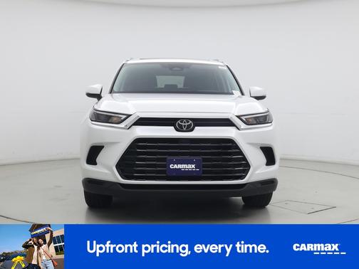 White 2024 Toyota Grand Highlander XLE