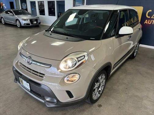 2016 FIAT 500L Trekking
