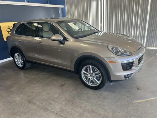 2016 Porsche Cayenne Base