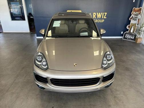2016 Porsche Cayenne Base